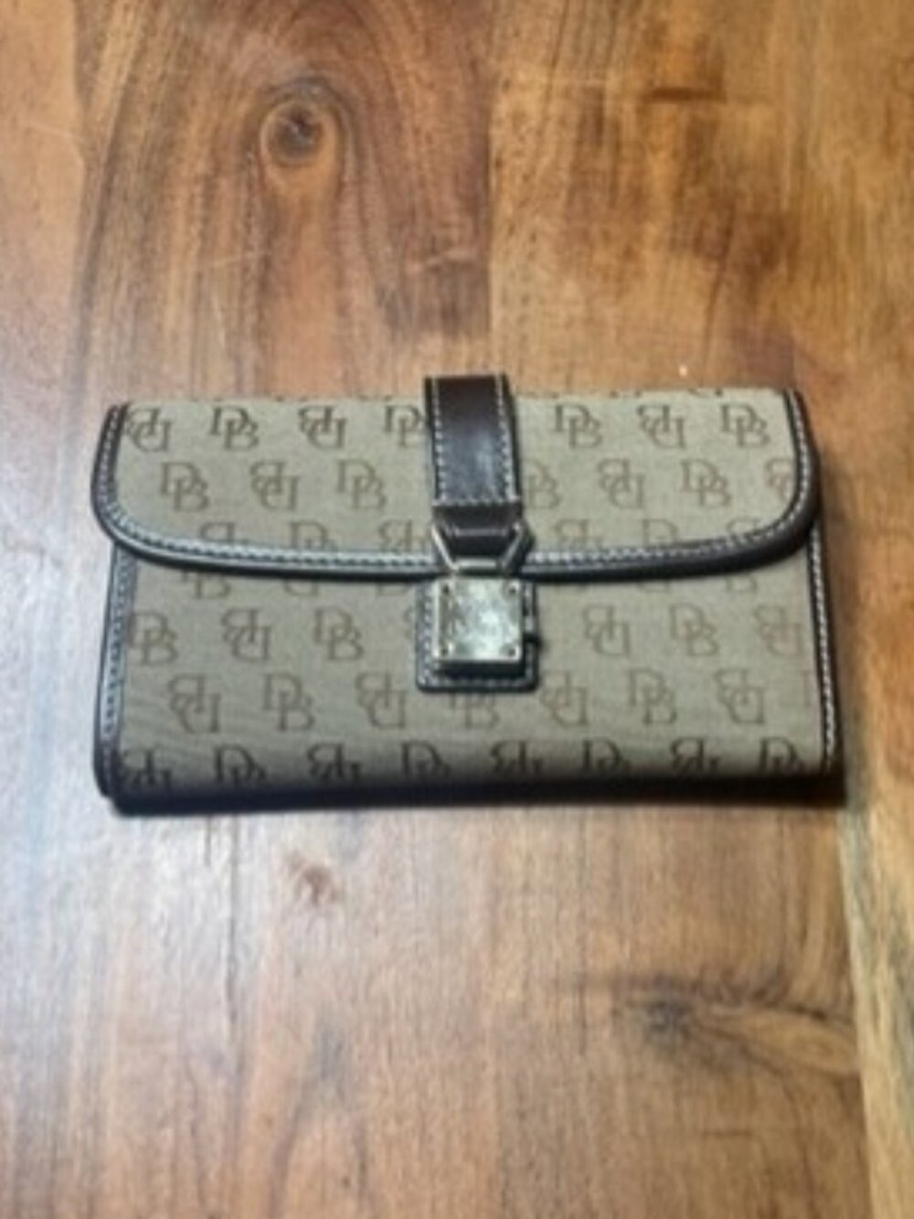 Dooney & Bourke Brown Logo Checkbook Wallet Zipper Button Women's